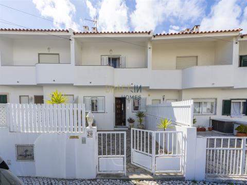 Beautiful 3+1 bedroom villa overlooking the sea in Ericeira!
